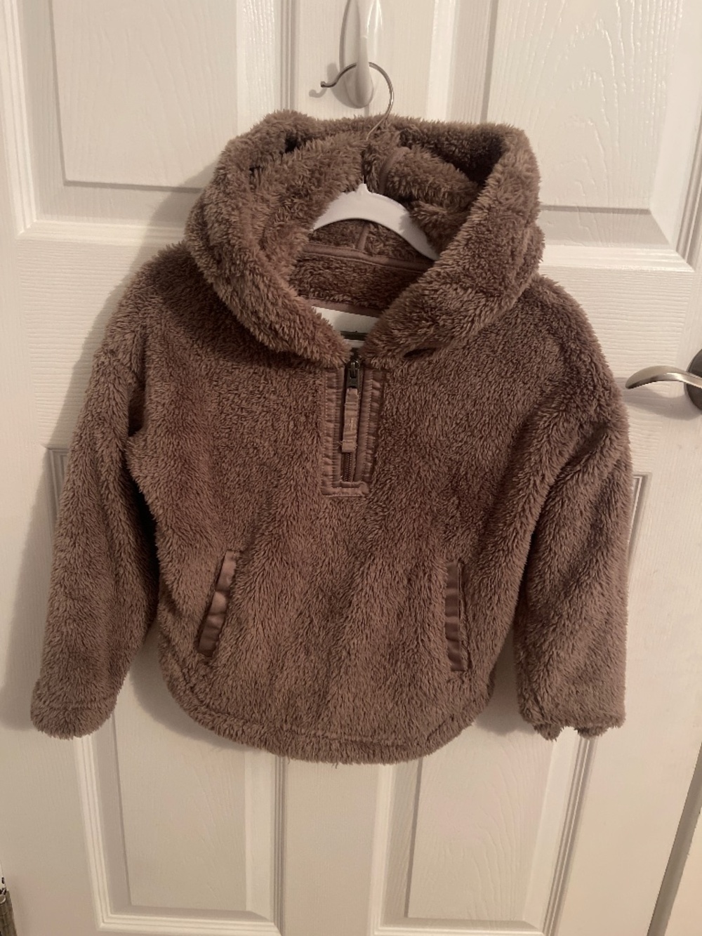 Girls half zip sweater with hood